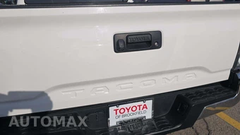 2021 Toyota Tacoma TRD Off-Road Crew Cab Long Bed - miniatura 18