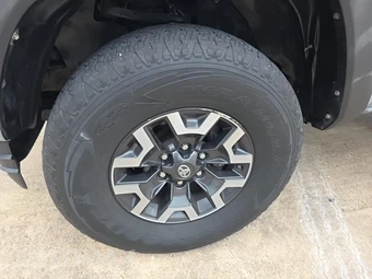 2021 Toyota Tacoma TRD Off-Road Crew Cab Long Bed - miniatura 8
