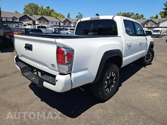 2021 Toyota Tacoma TRD Off-Road Crew Cab Medium Bed - miniatura 41