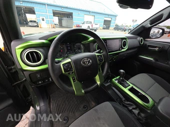 2021 Toyota Tacoma TRD Off-Road Crew Cab Medium Bed - miniatura 11