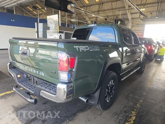 2021 Toyota Tacoma TRD Off-Road Crew Cab Medium Bed - miniatura 4