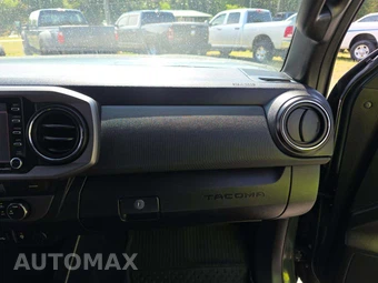 2021 Toyota Tacoma TRD Off-Road Crew Cab Medium Bed - miniatura 16