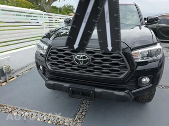 2021 Toyota Tacoma TRD Off-Road Crew Cab Medium Bed - miniatura 31