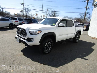2021 Toyota Tacoma TRD Off-Road Crew Cab Medium Bed - miniatura 3
