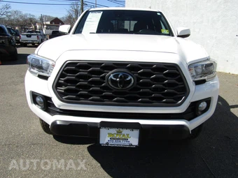 2021 Toyota Tacoma TRD Off-Road Crew Cab Medium Bed - miniatura 9
