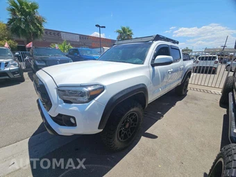 2021 Toyota Tacoma TRD Off-Road Crew Cab Medium Bed