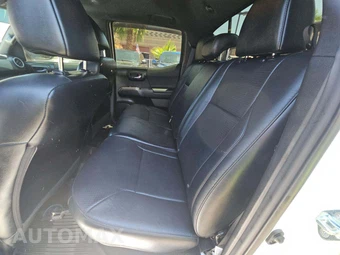 2021 Toyota Tacoma TRD Off-Road Crew Cab Medium Bed - miniatura 13