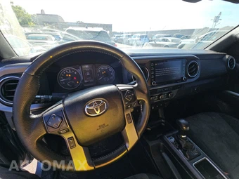 2021 Toyota Tacoma TRD Off-Road Crew Cab Medium Bed - miniatura 11