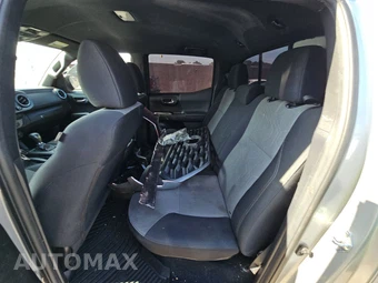 2021 Toyota Tacoma TRD Off-Road Crew Cab Medium Bed - miniatura 13