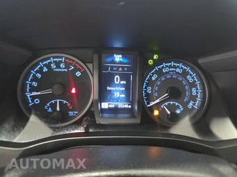 2021 Toyota Tacoma TRD Off-Road Crew Cab Medium Bed - miniatura 12