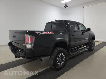 2021 Toyota Tacoma TRD Off-Road Crew Cab Medium Bed - miniatura 4