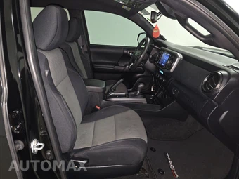 2021 Toyota Tacoma TRD Off-Road Crew Cab Medium Bed - miniatura 8