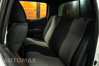 2021 Toyota Tacoma TRD Off-Road Crew Cab Medium Bed - miniatura 9