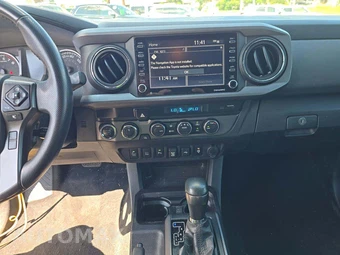 2021 Toyota Tacoma TRD Off-Road Crew Cab Medium Bed - miniatura 10
