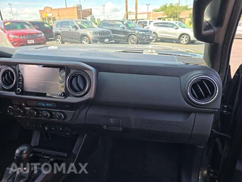 2021 Toyota Tacoma TRD Off-Road Crew Cab Medium Bed - miniatura 19