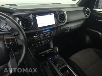 2021 Toyota Tacoma TRD Off-Road Crew Cab Medium Bed - miniatura 11