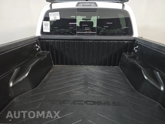 2021 Toyota Tacoma TRD Off-Road Crew Cab Medium Bed - miniatura 16