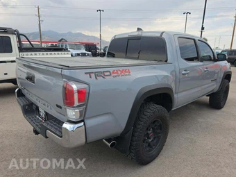 2021 Toyota Tacoma TRD Off-Road Crew Cab Medium Bed - miniatura 3