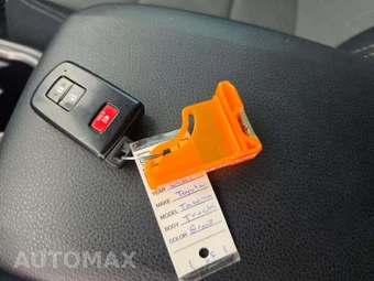 2021 Toyota Tacoma TRD Off-Road Crew Cab Medium Bed - miniatura 8