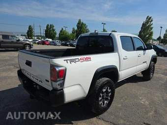2021 Toyota Tacoma TRD Off-Road Crew Cab Medium Bed - miniatura 4