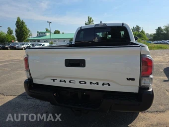 2021 Toyota Tacoma TRD Off-Road Crew Cab Medium Bed - miniatura 5