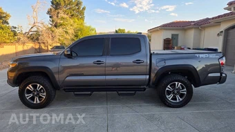 2021 Toyota Tacoma TRD Off-Road Crew Cab Medium Bed - miniatura 4