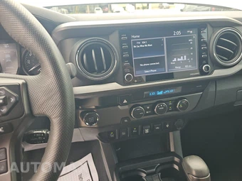 2021 Toyota Tacoma TRD Off-Road Crew Cab Medium Bed - miniatura 11