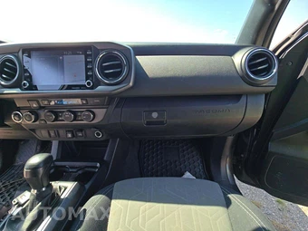 2021 Toyota Tacoma TRD Off-Road Crew Cab Medium Bed - miniatura 16
