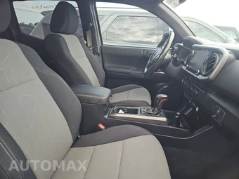 2021 Toyota Tacoma TRD Off-Road Crew Cab Medium Bed - miniatura 8