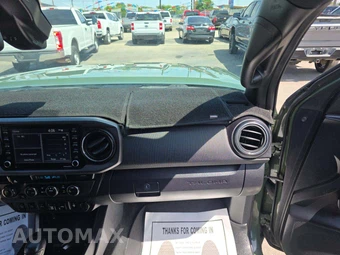 2021 Toyota Tacoma TRD Off-Road Crew Cab Medium Bed - miniatura 16