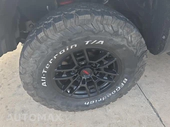 2021 Toyota Tacoma TRD Pro Crew Cab Medium Bed - miniatura 8