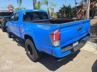 2021 Toyota Tacoma TRD Sport Crew Cab Long Bed - miniatura 2