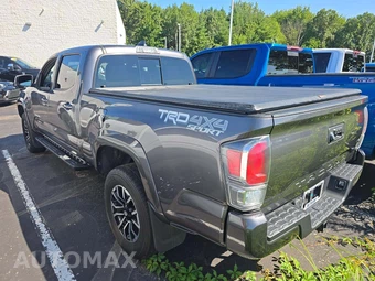 2021 Toyota Tacoma TRD Sport Crew Cab Long Bed - miniatura 2