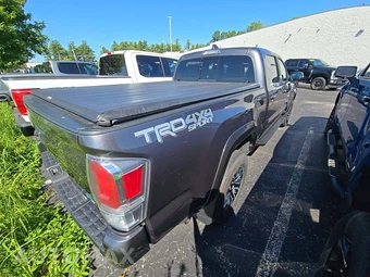 2021 Toyota Tacoma TRD Sport Crew Cab Long Bed - miniatura 3