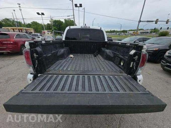 2021 Toyota Tacoma TRD Sport Crew Cab Medium Bed - miniatura 14