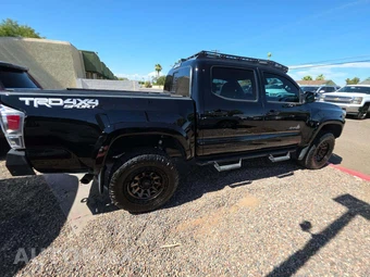 2021 Toyota Tacoma TRD Sport Crew Cab Medium Bed - miniatura 4