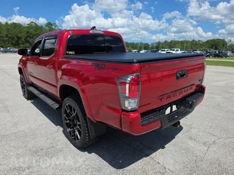 2021 Toyota Tacoma TRD Sport Crew Cab Medium Bed - miniatura 6