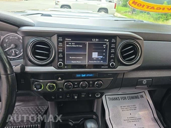 2021 Toyota Tacoma TRD Sport Crew Cab Medium Bed - miniatura 10