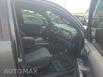 2021 Toyota Tacoma TRD Sport Crew Cab Medium Bed - miniatura 8