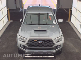 2021 Toyota Tacoma TRD Sport Crew Cab Medium Bed - miniatura 2