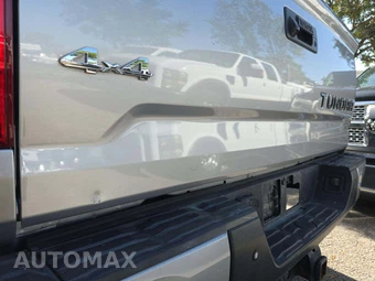2021 Toyota Tundra 1794 Edition Crew Cab Short Bed - miniatura 29