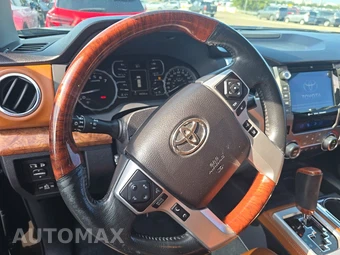 2021 Toyota Tundra 1794 Edition Crew Cab Short Bed - miniatura 10