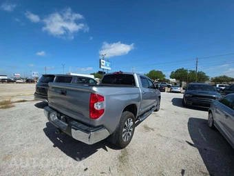 2021 Toyota Tundra Limited Crew Cab Short Bed - miniatura 3