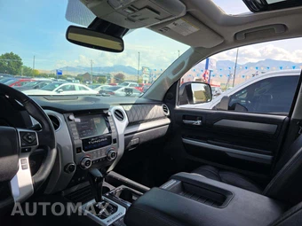 2021 Toyota Tundra Platinum Crew Cab Short Bed - miniatura 10