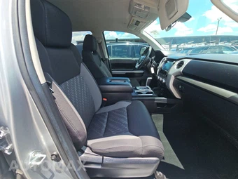 2021 Toyota Tundra SR5 Crew Cab Short Bed - miniatura 8