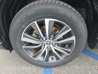 2021 Toyota Venza LE - miniatura 19