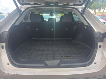 2021 Toyota Venza LE - miniatura 11