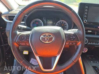 2021 Toyota Venza LE – miniatura 10