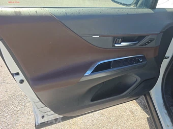 2021 Toyota Venza Limited - miniatura 9