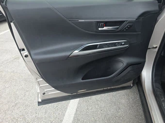 2021 Toyota Venza XLE - miniatura 9